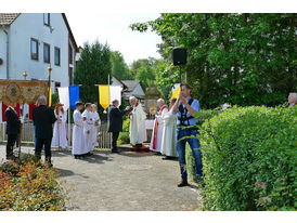 Bittprozession an Pfingstmontag (Foto: Karl-Franz Thiede)